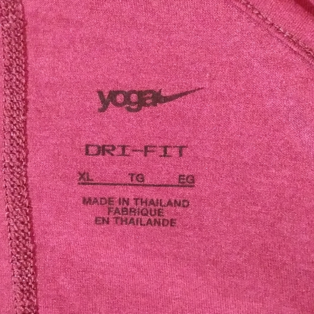 6/$20 Nike Women's Tank Top - Coral - Picture 2 of 9